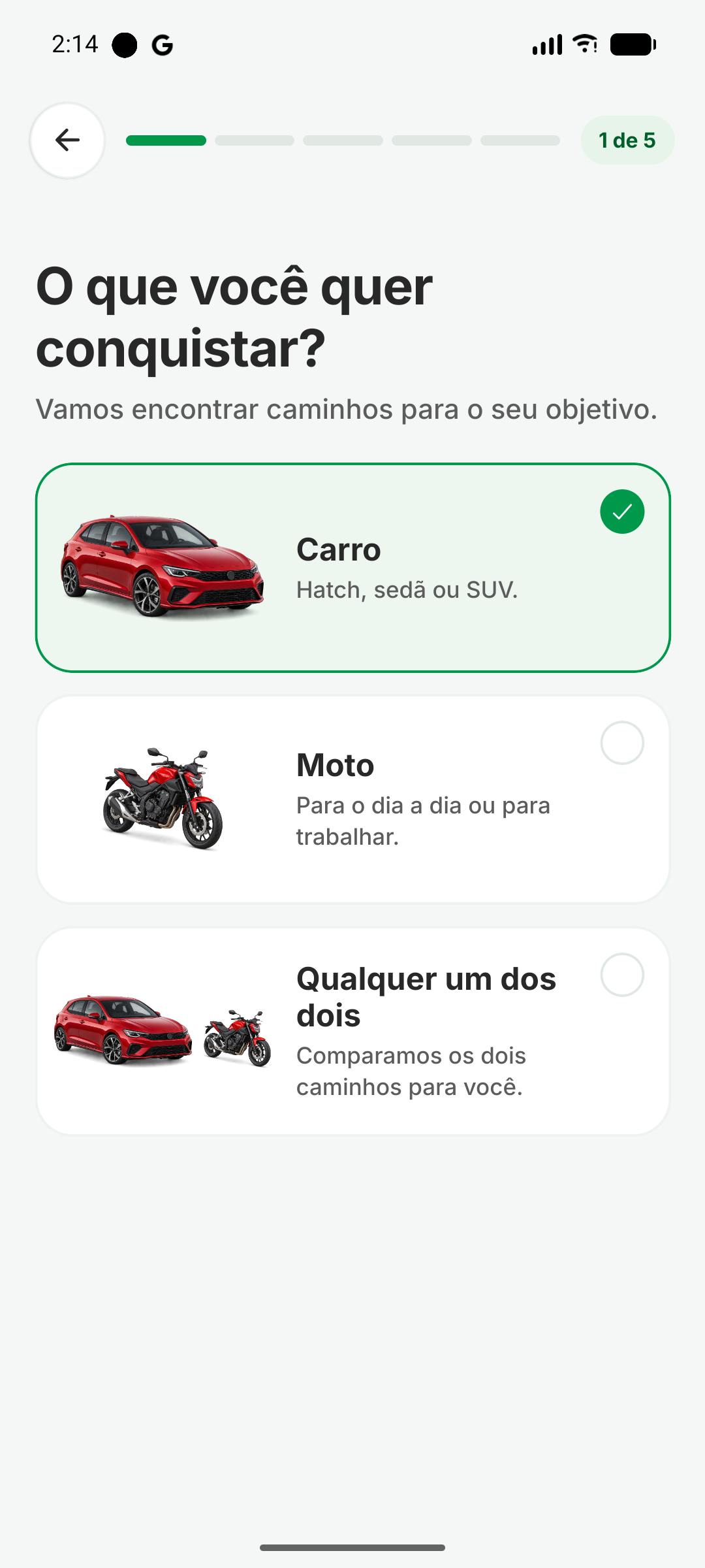 Pergunta do veículo com hatch vermelho e moto naked vermelha